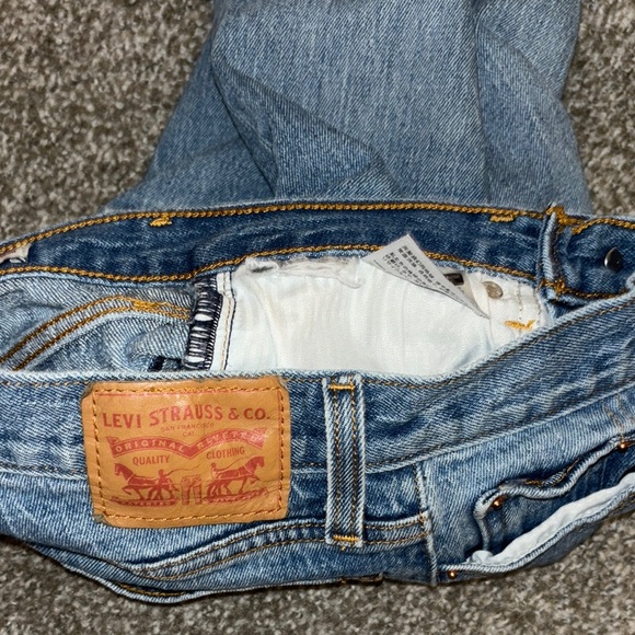 Levi's Blue Women's Jeans - Picture 8 of 8